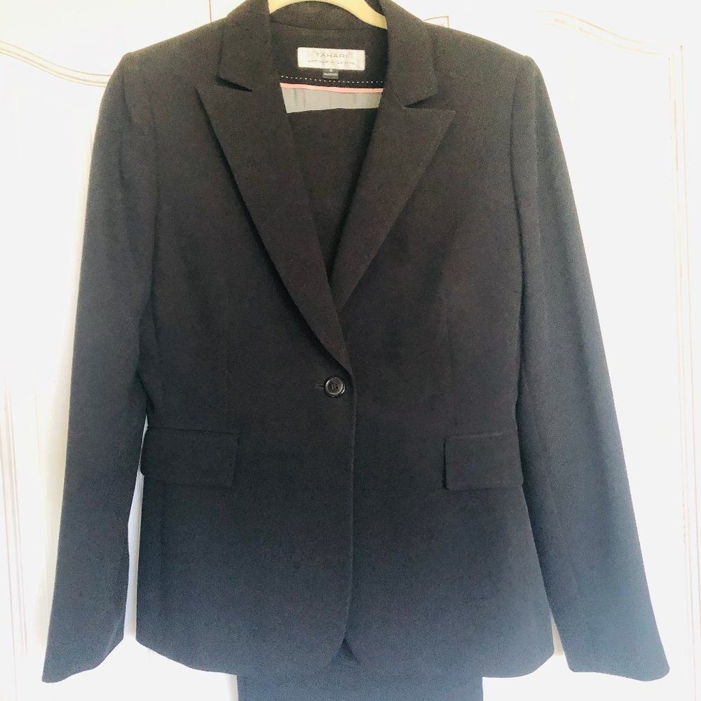 Women's Business Pant Suit